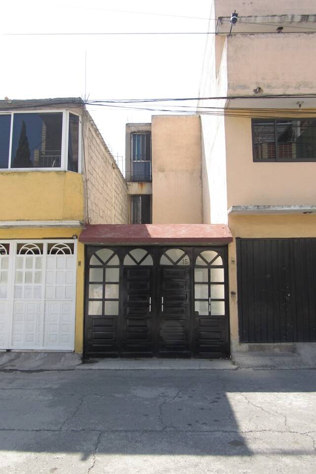 #CV 698 - Casa para Venta en Ecatepec de Morelos - MC