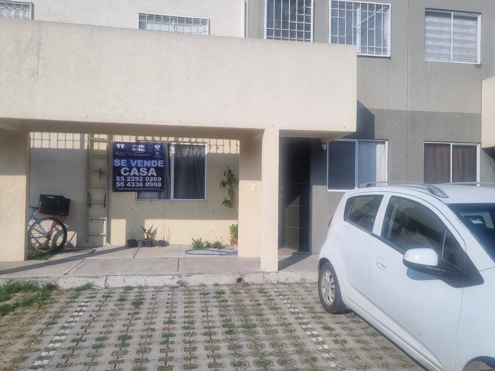 #CV 708 - Casa para Venta en Melchor Ocampo - MC