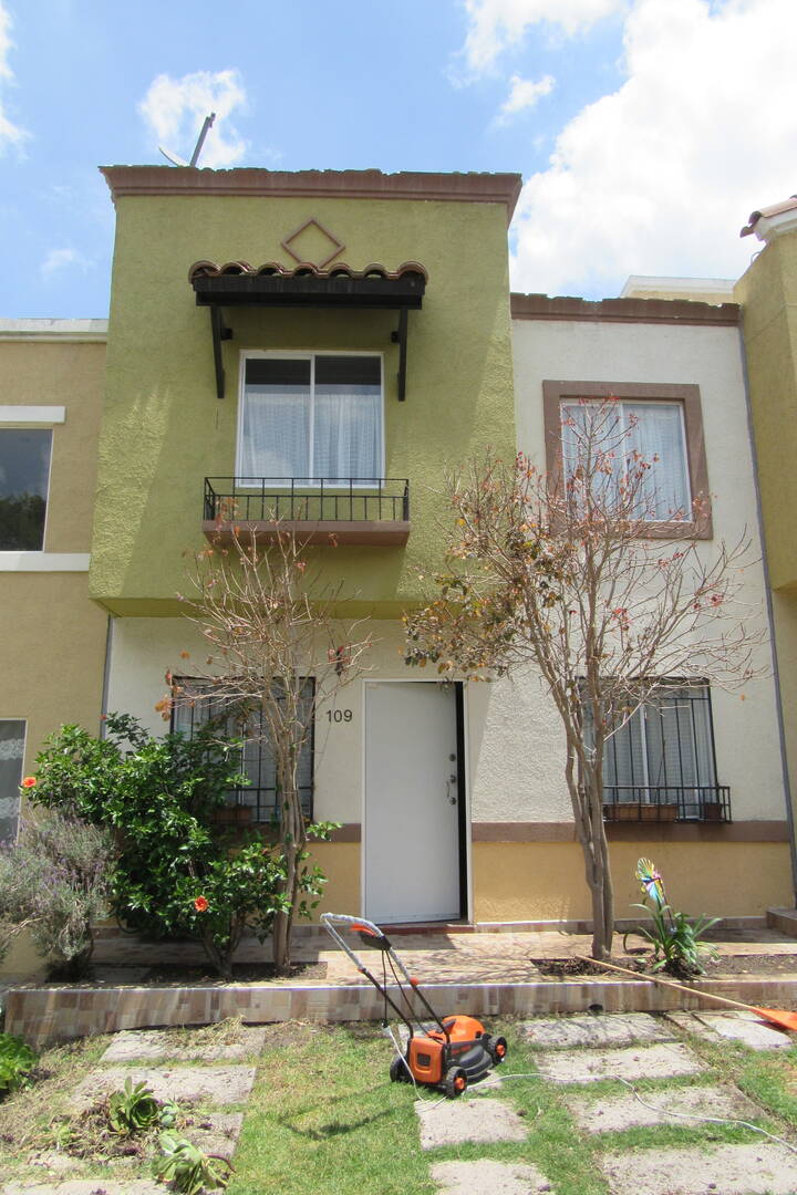 #CV 721 - Casa para Venta en Atotonilco de Tula - HG
