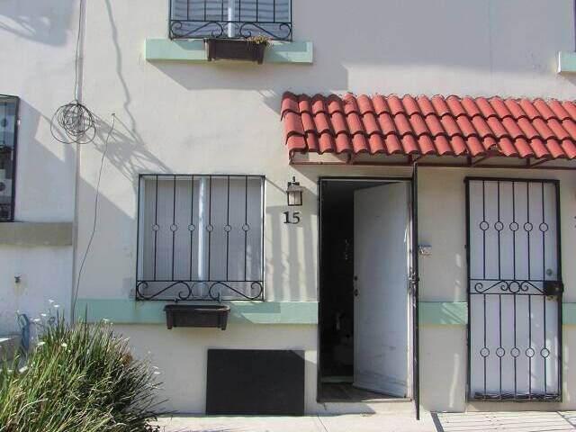 #CV 697 - Casa para Venta en Huehuetoca - MC - 2