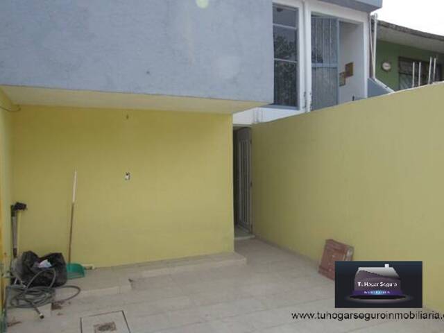 #CV 700 - Casa para Venta en Cuautitlán Izcalli - MC - 3