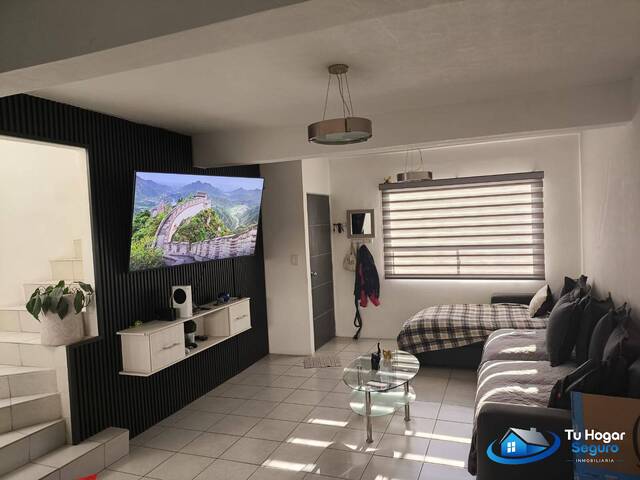 #CV 717 - Casa para Venta en Melchor Ocampo - MC